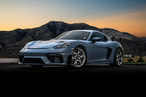 
           
        2024 Porsche 718 Cayman GT4 RS