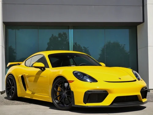 2020 Porsche 718 Cayman GT4