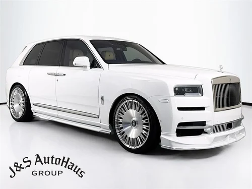 
           
        2022 Rolls-Royce Cullinan Base