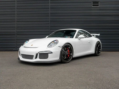 
           
        2015 Porsche 911 GT3