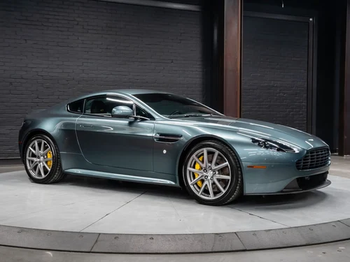 
           
        2015 Aston Martin V8 Vantage