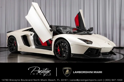 
           
        2016 Lamborghini Aventador Roadster