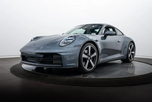 
           
        2025 Porsche 911 Carrera