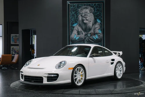 
           
        2008 Porsche 911 GT2