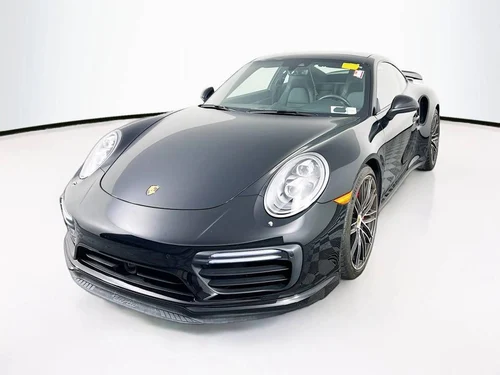 
           
        2018 Porsche 911