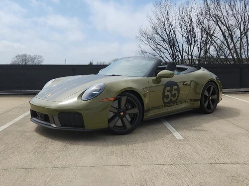 
           
        2026 Porsche 911 Carrera GTS