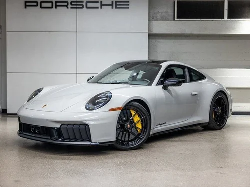 
           
        2025 Porsche 911 Carrera 4 GTS