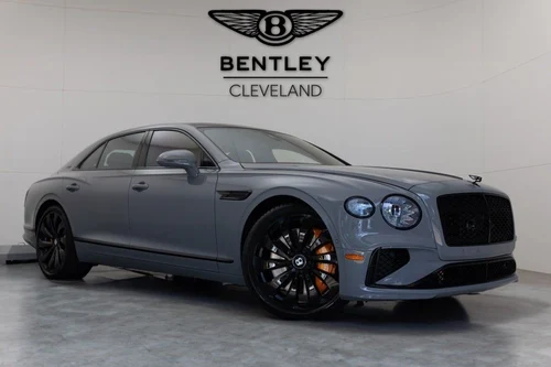 
           New 
        2025 Bentley Flying Spur Base