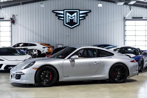 
           
        2016 Porsche 911