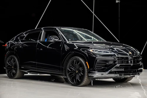 
           
        2025 Lamborghini Urus SE