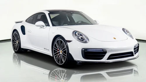 
           
        2019 Porsche 911