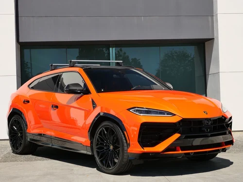 
           
        2025 Lamborghini Urus SE