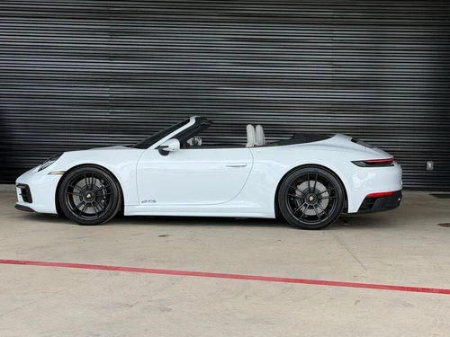 
           
        2022 Porsche 911 Carrera GTS