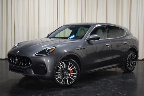 
           New 
        2024 Maserati Grecale