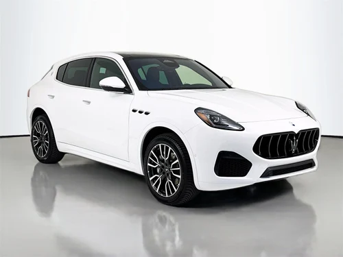 
           New 
        2025 Maserati Grecale