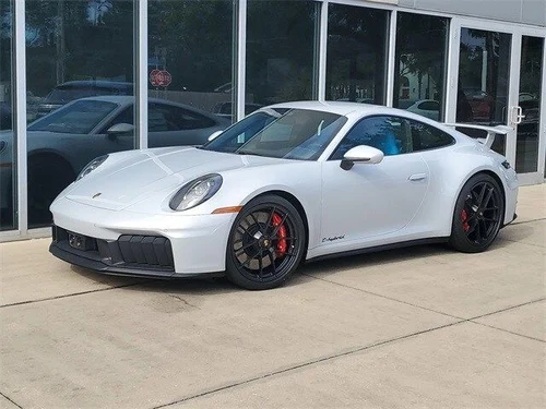 
           New 
        2026 Porsche 911 Carrera GTS