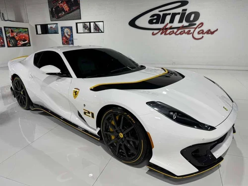 
           
        2024 Ferrari 812 Competizione