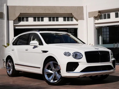 
           New 
        2025 Bentley Bentayga Hybrid