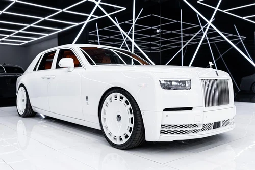 
           
        2026 Rolls-Royce Phantom Mansory Wheels