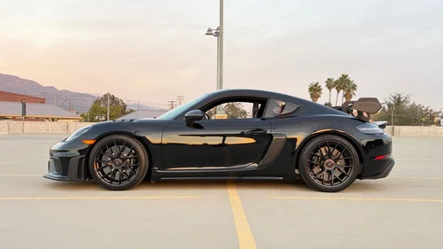 
           
        2024 Porsche 718 Cayman GT4 RS