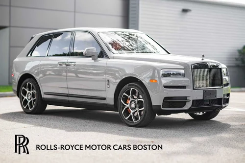
           
        2024 Rolls-Royce Cullinan Black Badge