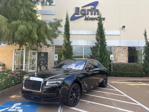 
           
        2022 Rolls-Royce Ghost SHOOTING STAR HEADLINER LOUNGE SEATING PICNIC TABL