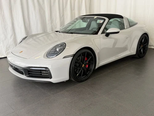 
           
        2021 Porsche 911 Targa 4S