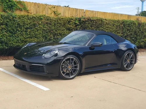 
           
        2021 Porsche 911 Carrera