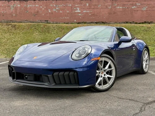 
           
        2026 Porsche 911 Targa 4 GTS