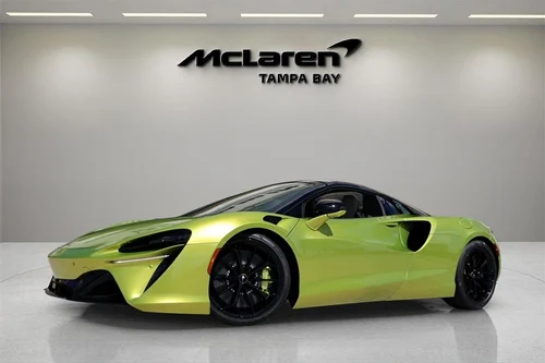 
           New 
        2025 McLaren Artura Base