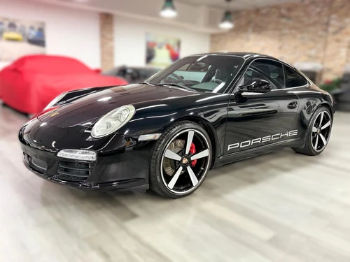 
           
        2010 Porsche 911
