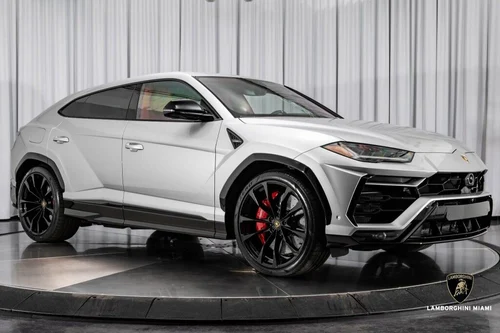 
           
        2022 Lamborghini Urus