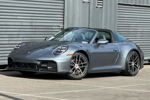 
           New 
        2026 Porsche 911 4S