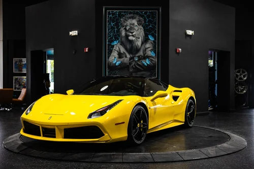 
           
        2018 Ferrari 488 GTB Giallo Modena