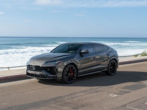 
           
        2024 Lamborghini Urus S