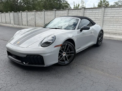 
           
        2025 Porsche 911 Carrera 4 GTS