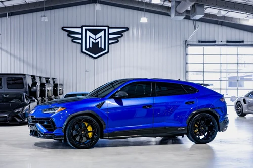 
           
        2024 Lamborghini Urus