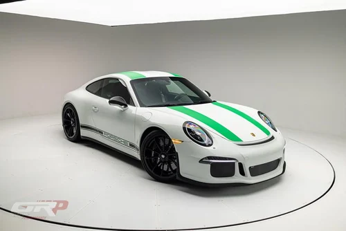 
           
        2016 Porsche 911