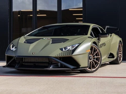 
           
        2024 Lamborghini Huracan STO Base