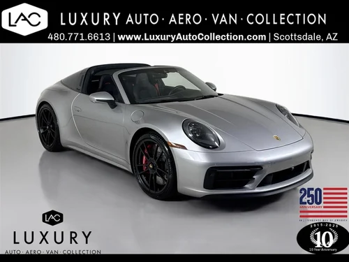 
           
        2023 Porsche 911 4 GTS