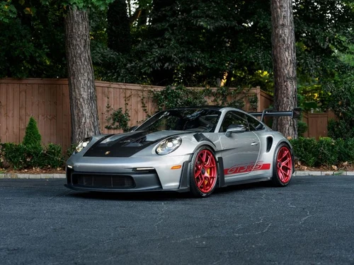 
           
        2025 Porsche 911