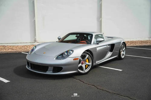 
           
        2004 Porsche Carrera GT