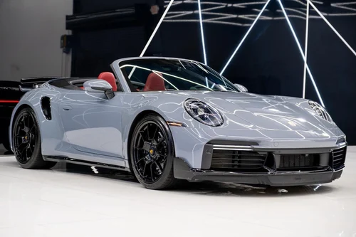 
           
        2024 Porsche 911 Cabriolet