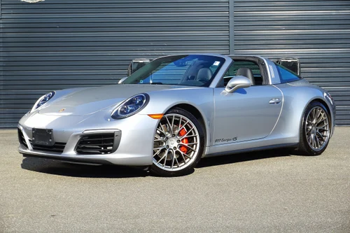 
           
        2017 Porsche 911 4S