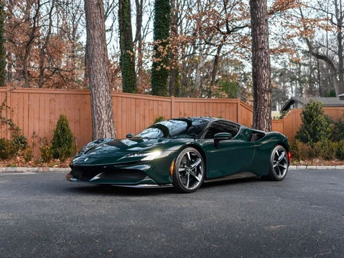 
           
        2021 Ferrari SF90