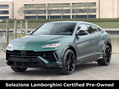 
           
        2024 Lamborghini Urus S