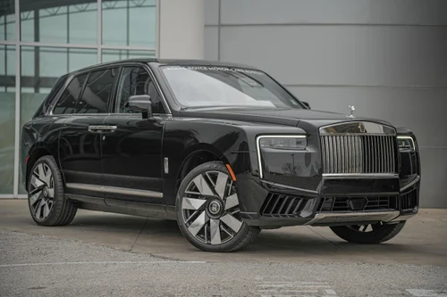 2025 Rolls Royce Cullinan Base