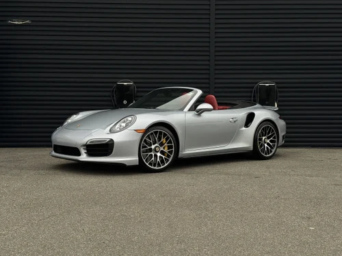 
           
        2016 Porsche 911 Turbo S
