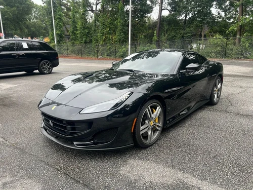 
           
        2020 Ferrari Portofino Base