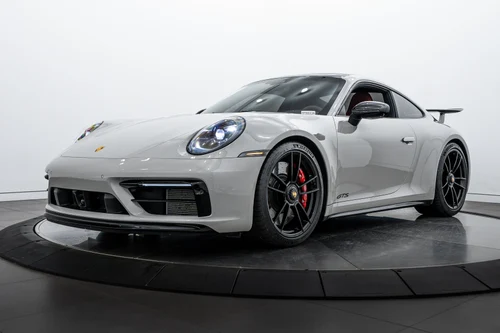 
           
        2024 Porsche 911